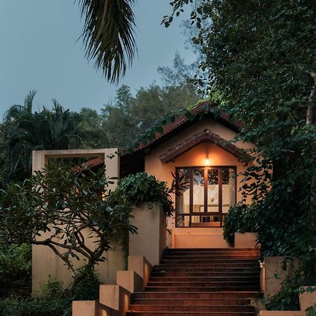 Sai Vishram Beach Resort Bainduru Buitenkant foto