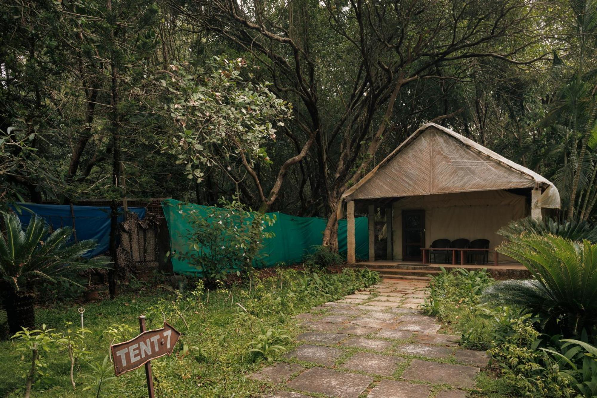 Sai Vishram Beach Resort Bainduru Buitenkant foto